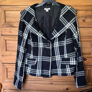 Black and white XL Cato wide collared lined dress jacket.
